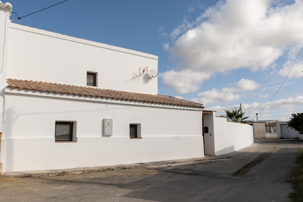 Charmant volledig gerenoveerd traditioneel Andalusisch huis in de buurt van Albox