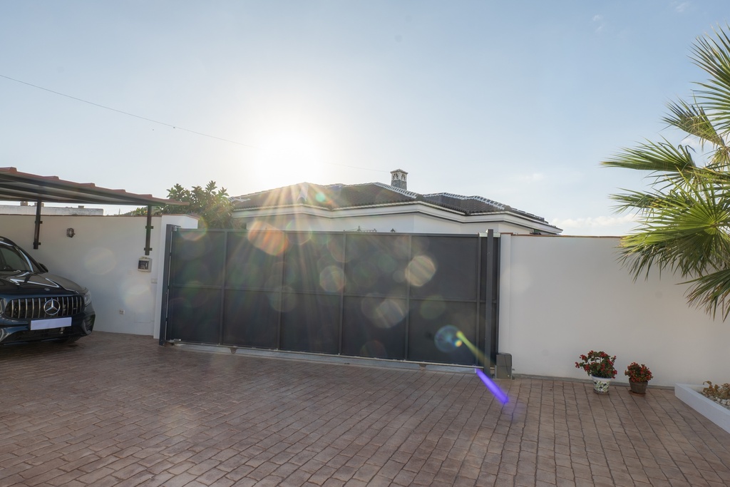 Charmante volledig gerenoveerde traditionele Andalusische woning in de buurt van Albox, Almería