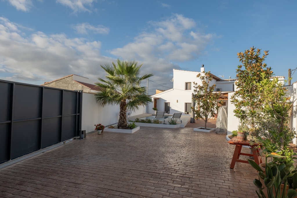 Charmant volledig gerenoveerd traditioneel Andalusisch huis in de buurt van Albox