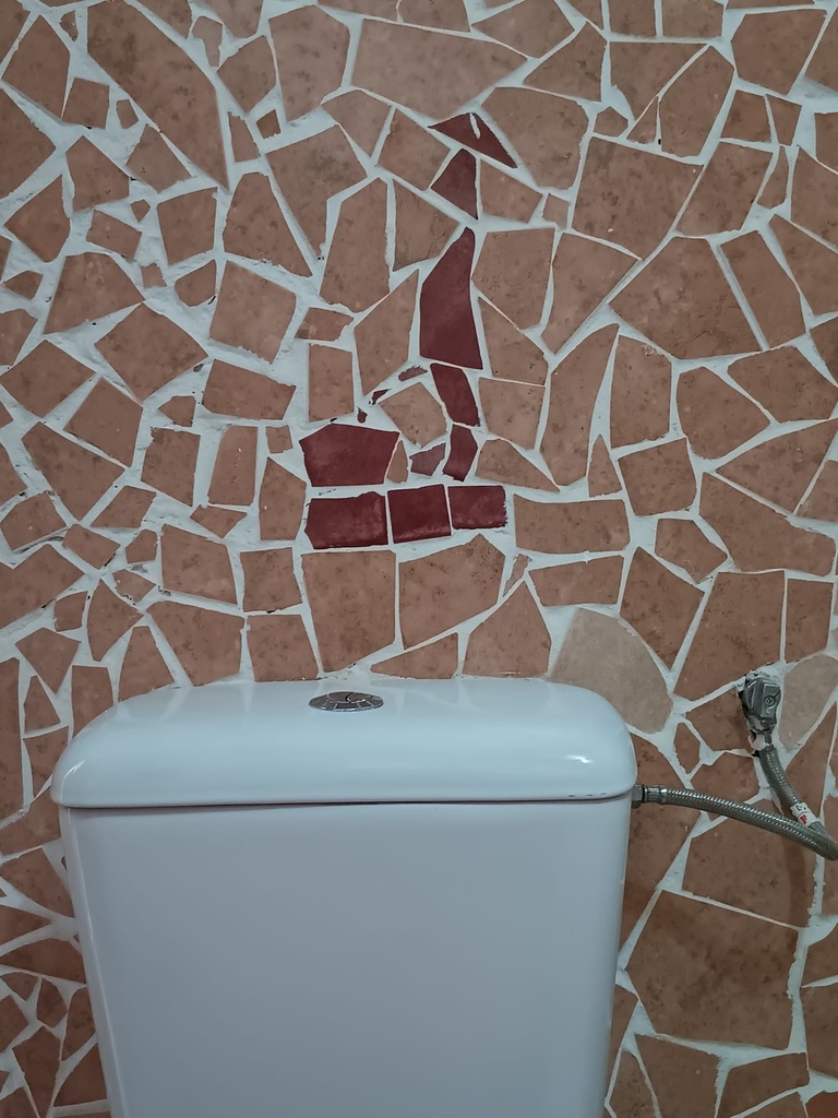 Fantastische gelegenheid in Caniles, Granada – 5 slaapkamers, 2 badkamers, 2 volledig functionele keukens, Twee-verdiepings hoofdwoning, Zelfstandig 1-slaapkamer appartement met eigen ingang – Ook huur-tot-koop optie beschikbaar