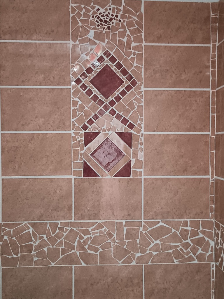 Fantastische gelegenheid in Caniles, Granada – 5 slaapkamers, 2 badkamers, 2 volledig functionele keukens, Twee-verdiepings hoofdwoning, Zelfstandig 1-slaapkamer appartement met eigen ingang – Ook huur-tot-koop optie beschikbaar