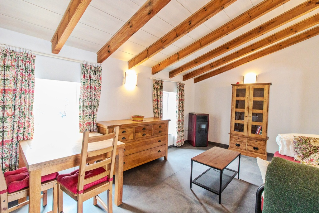 Villa Spaanse “De Geheime Tuin” met 5 slaapkamers, 5 badkamers en onafhankelijk gastenhuisje in Álora