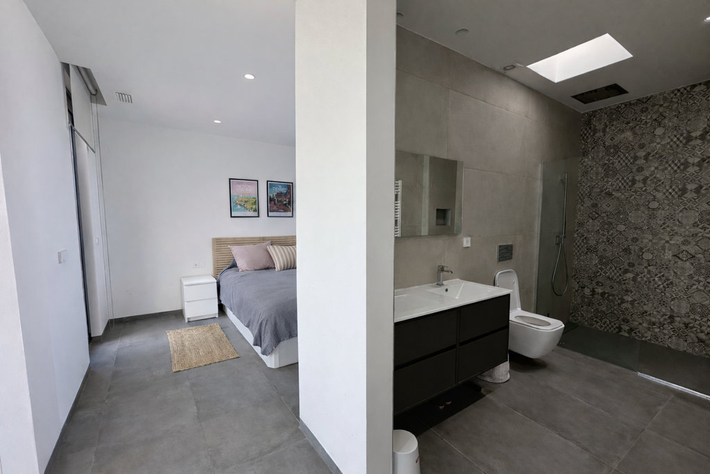 Prachtige villa met 4 slaapkamers in Las Colinas Golf, Alicante