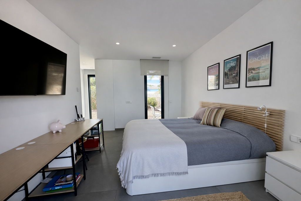 Prachtige villa met 4 slaapkamers in Las Colinas Golf, Alicante