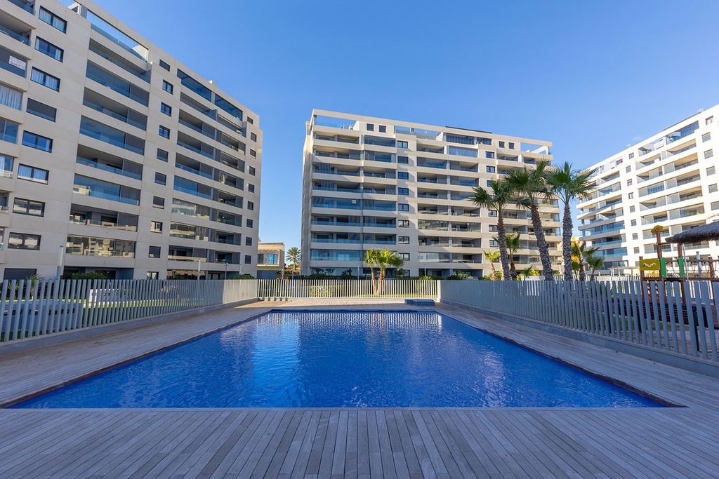 Appartement te koop in Torrevieja (Town), Torrevieja