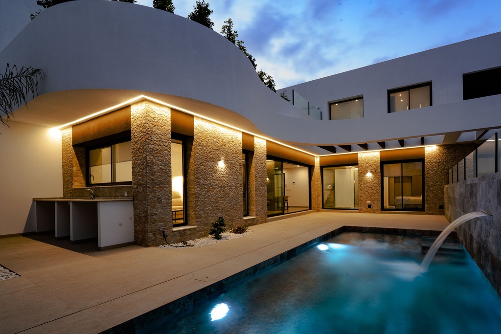 Halfvrijstaande woning te koop in Rojales, Alicante