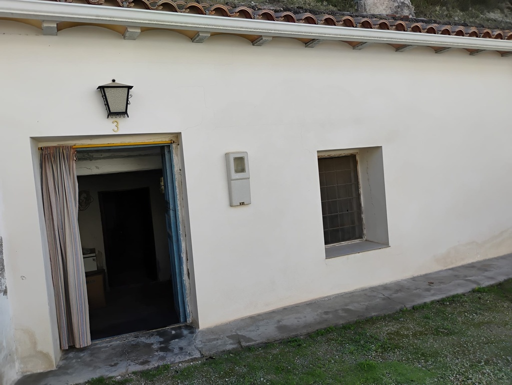 Grottenwoning voor renovatie – Castilléjar
