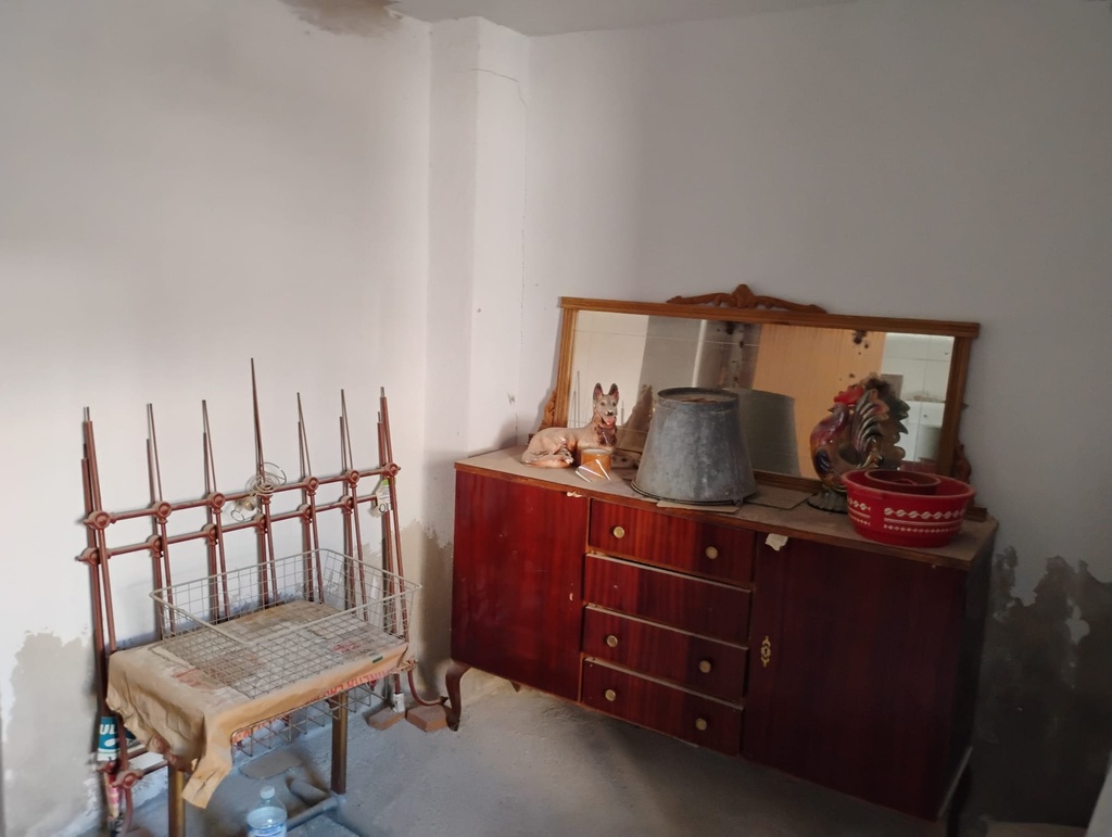 Grottenwoning voor renovatie – Castilléjar