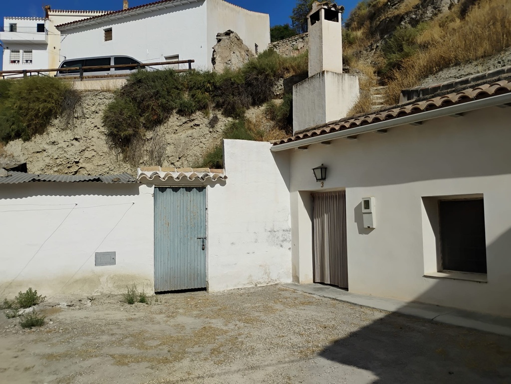 Grottenwoning voor renovatie – Castilléjar