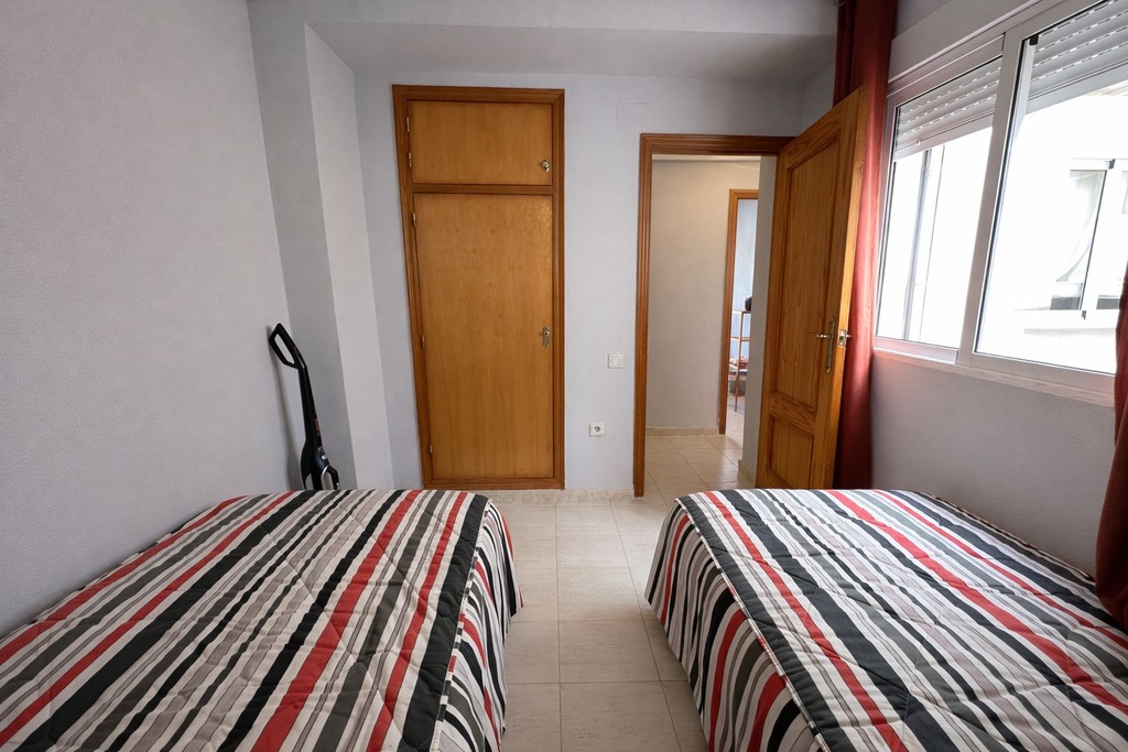 2-slaapkamer penthouse met groot terras in het hart van Torrevieja