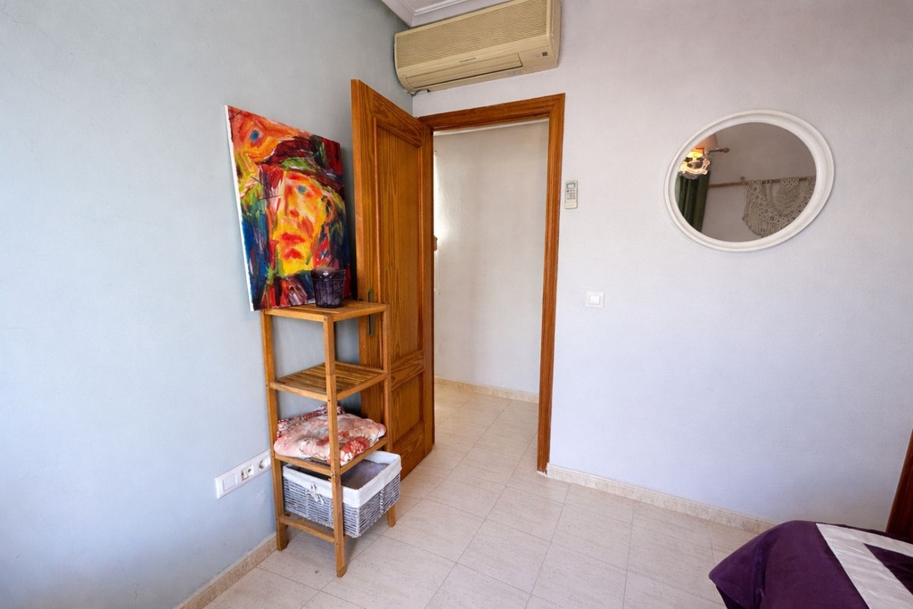 2-slaapkamer penthouse met groot terras in het hart van Torrevieja