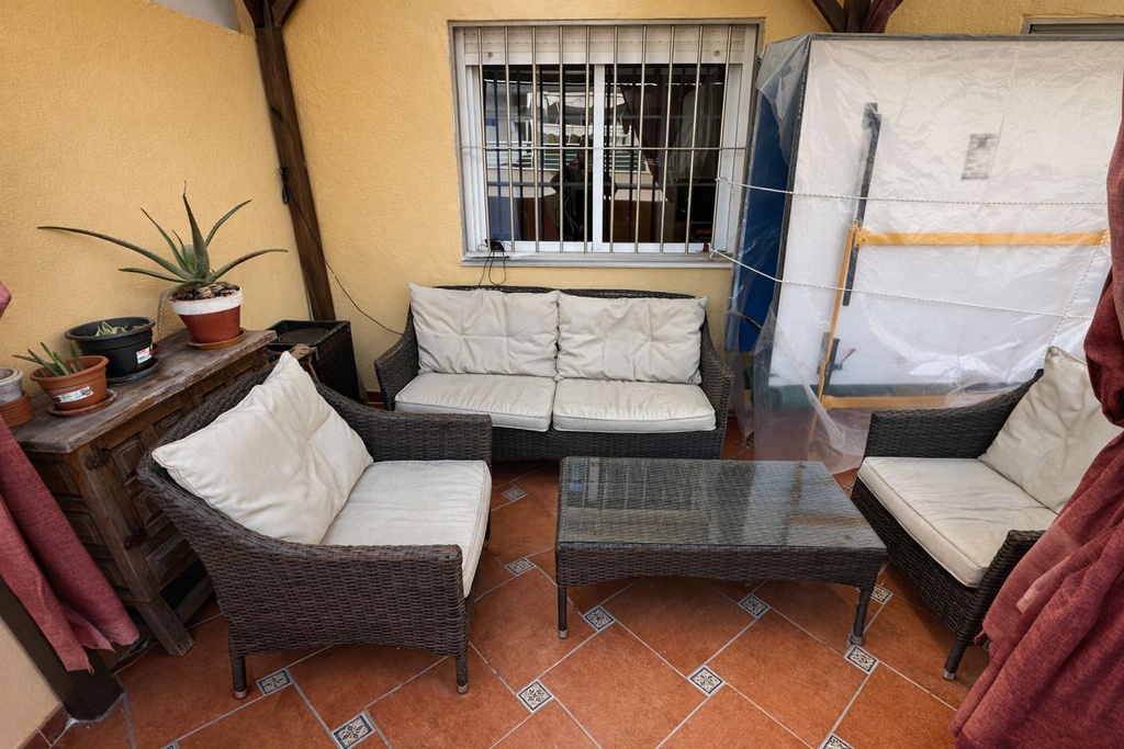 2-slaapkamer penthouse met groot terras in het hart van Torrevieja