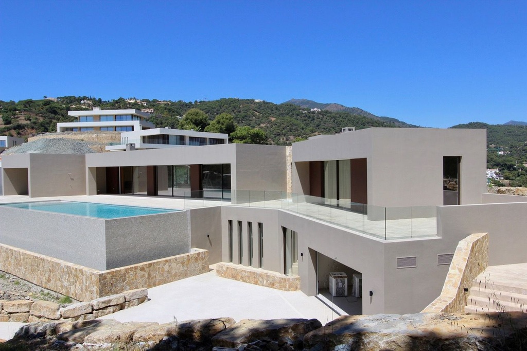 Exclusieve villa in El Madroñal, Benahavís aan de Costa del Sol