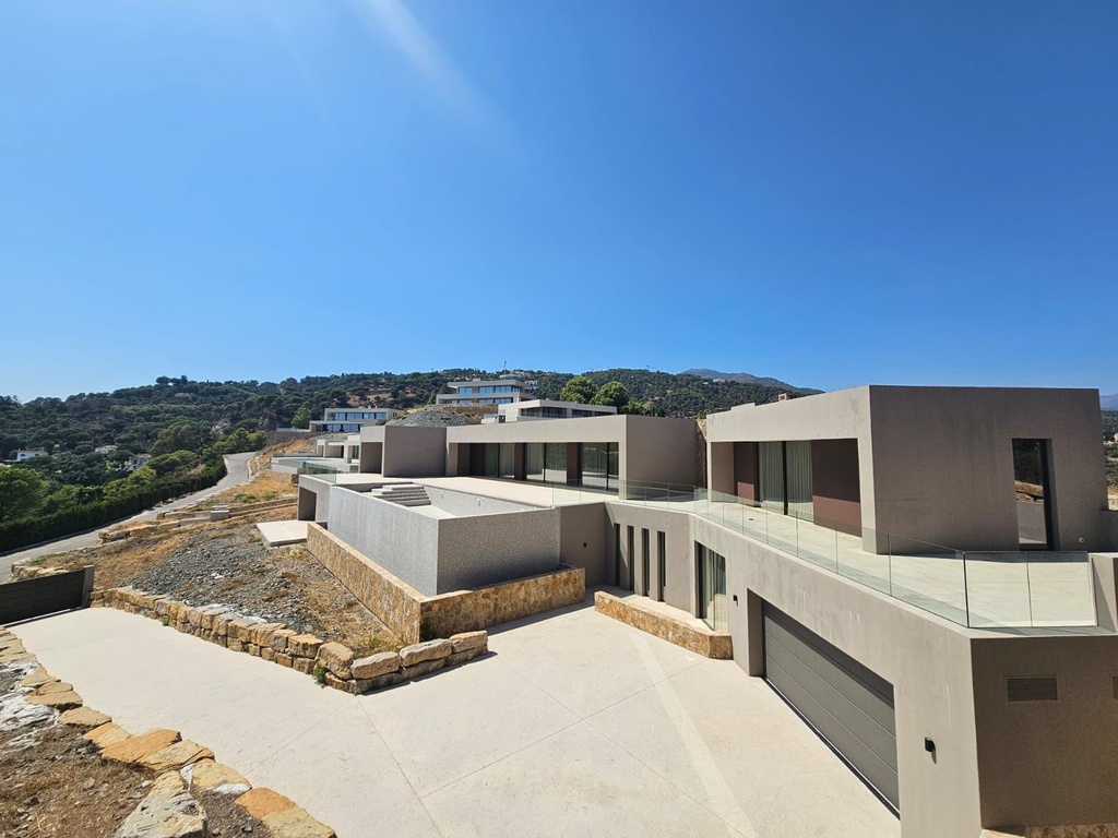 Exclusieve villa in El Madroñal, Benahavís aan de Costa del Sol