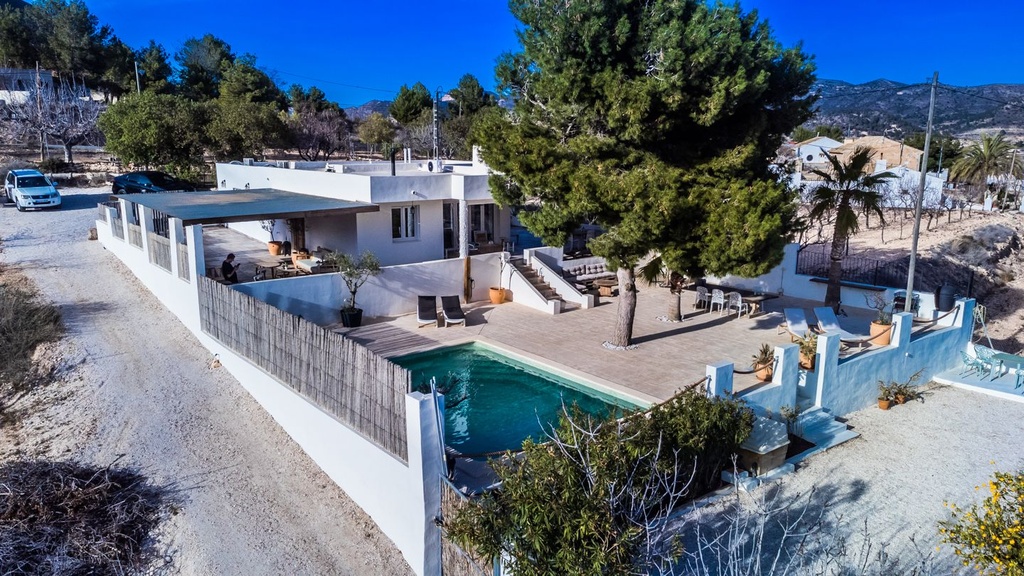 La Romana Alicante Villa met 8 slaapkamers, 2 zwembaden en 2 bijgebouwen