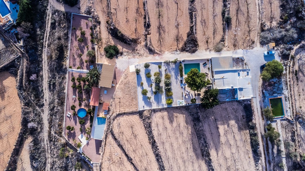 La Romana Alicante Villa met 8 slaapkamers, 2 zwembaden en 2 bijgebouwen