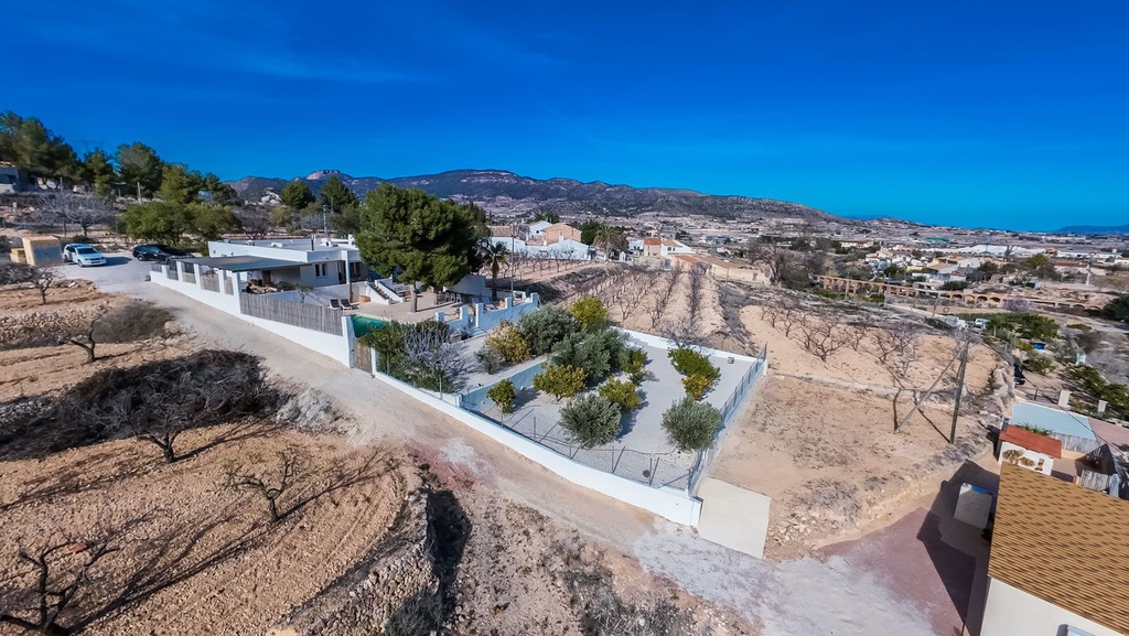 La Romana Alicante Villa met 8 slaapkamers, 2 zwembaden en 2 bijgebouwen