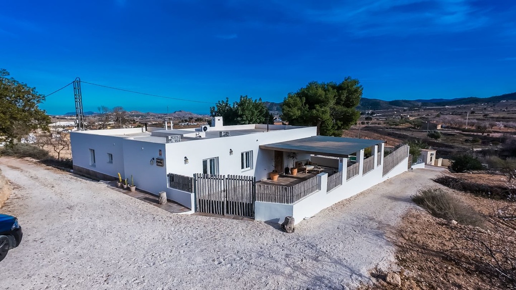 La Romana Alicante Villa met 8 slaapkamers, 2 zwembaden en 2 bijgebouwen