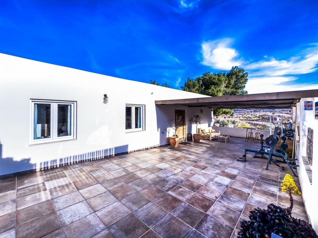 La Romana Alicante Villa met 8 slaapkamers, 2 zwembaden en 2 bijgebouwen