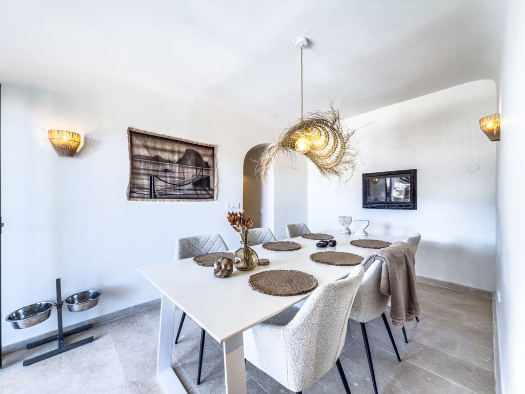 La Romana Alicante Villa met 8 slaapkamers, 2 zwembaden en 2 bijgebouwen
