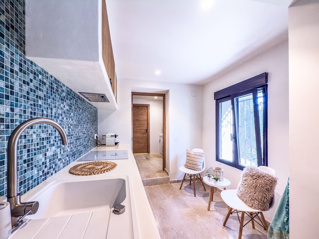 La Romana Alicante Villa met 8 slaapkamers, 2 zwembaden en 2 bijgebouwen