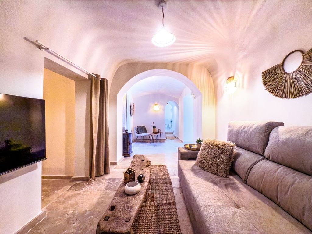 La Romana Alicante Villa met 8 slaapkamers, 2 zwembaden en 2 bijgebouwen