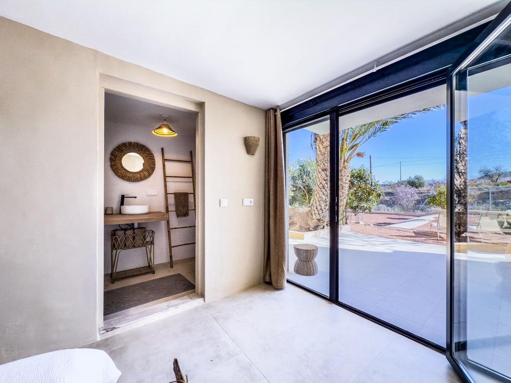 La Romana Alicante Villa met 8 slaapkamers, 2 zwembaden en 2 bijgebouwen