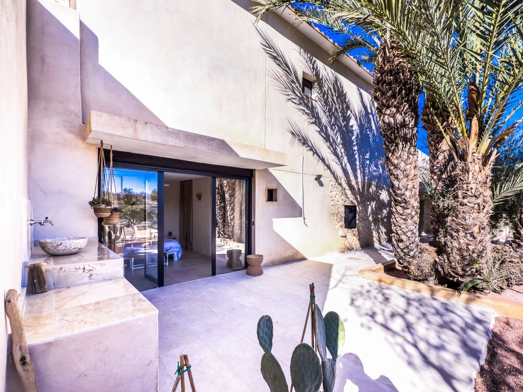 La Romana Alicante Villa met 8 slaapkamers, 2 zwembaden en 2 bijgebouwen