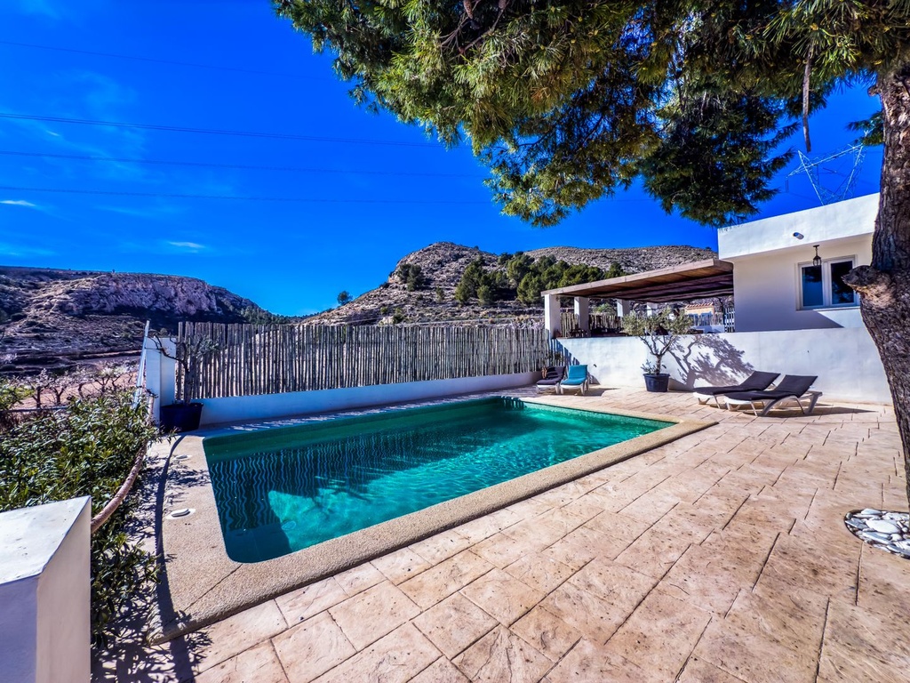 La Romana Alicante Villa met 8 slaapkamers, 2 zwembaden en 2 bijgebouwen