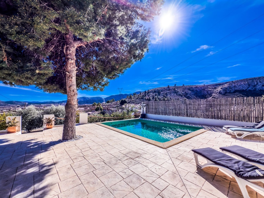 La Romana Alicante Villa met 8 slaapkamers, 2 zwembaden en 2 bijgebouwen