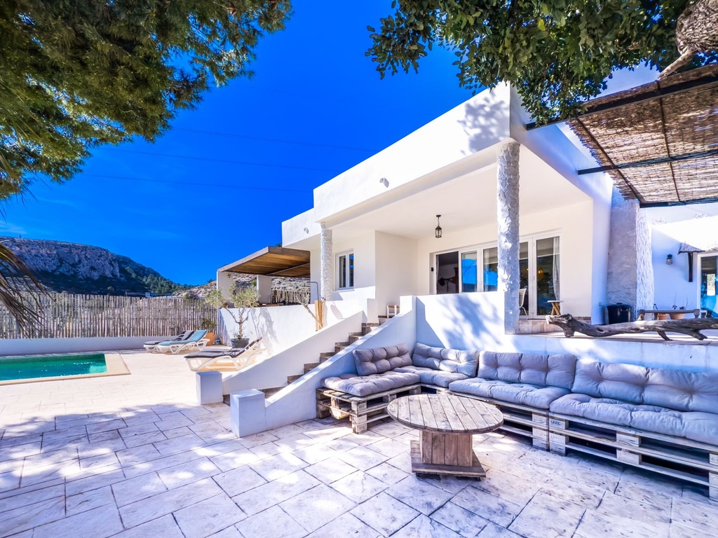La Romana Alicante Villa met 8 slaapkamers, 2 zwembaden en 2 bijgebouwen