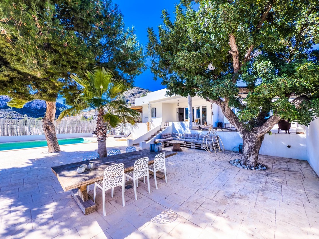La Romana Alicante Villa met 8 slaapkamers, 2 zwembaden en 2 bijgebouwen