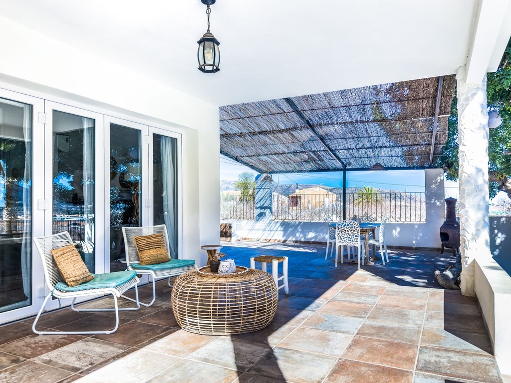 La Romana Alicante Villa met 8 slaapkamers, 2 zwembaden en 2 bijgebouwen