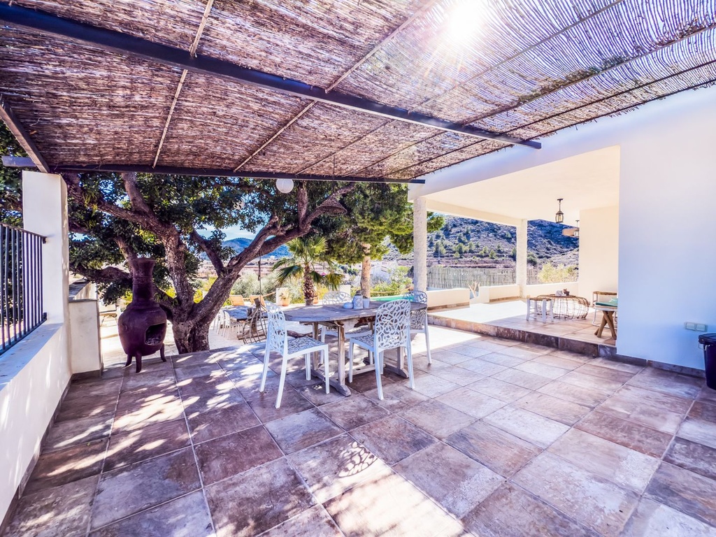 La Romana Alicante Villa met 8 slaapkamers, 2 zwembaden en 2 bijgebouwen