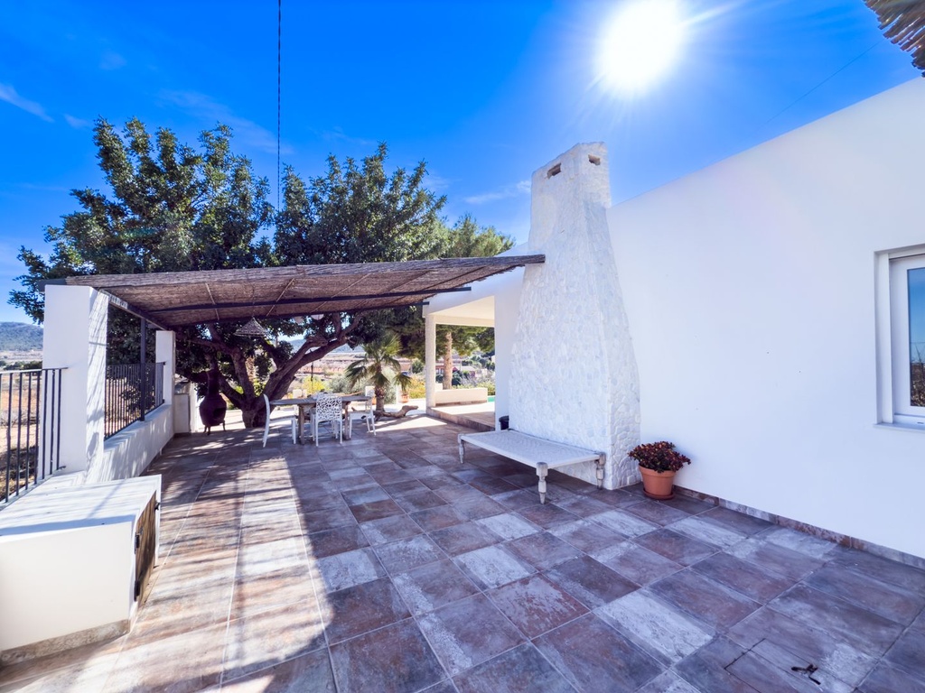 La Romana Alicante Villa met 8 slaapkamers, 2 zwembaden en 2 bijgebouwen