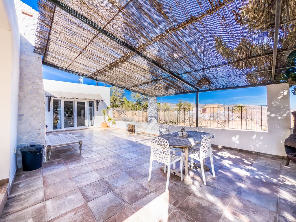 La Romana Alicante Villa met 8 slaapkamers, 2 zwembaden en 2 bijgebouwen