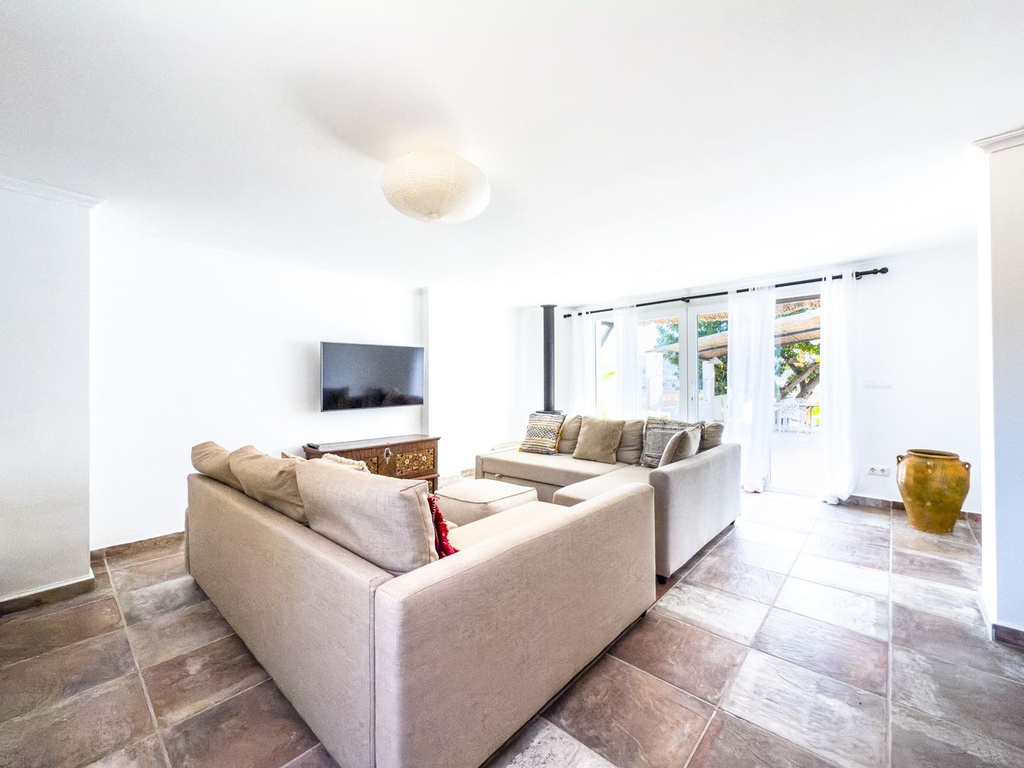 La Romana Alicante Villa met 8 slaapkamers, 2 zwembaden en 2 bijgebouwen