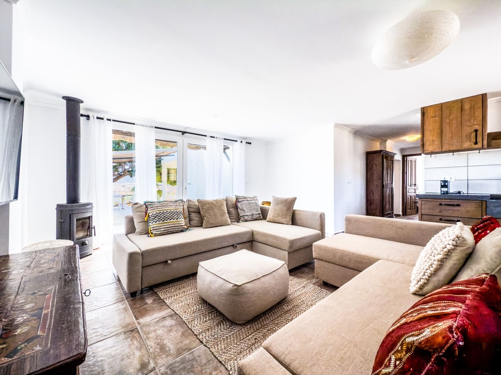 La Romana Alicante Villa met 8 slaapkamers, 2 zwembaden en 2 bijgebouwen
