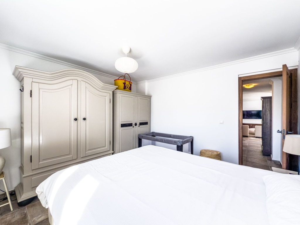 La Romana Alicante Villa met 8 slaapkamers, 2 zwembaden en 2 bijgebouwen