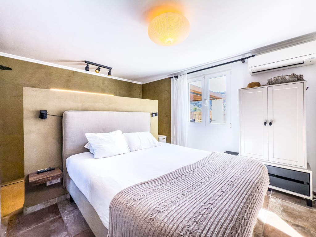 La Romana Alicante Villa met 8 slaapkamers, 2 zwembaden en 2 bijgebouwen