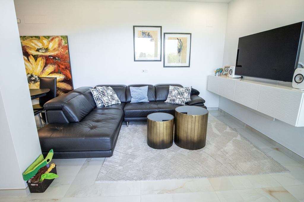 Luxe penthouse met 3 slaapkamers in Torrevieja – Los Altos met parkeerplaats en opslagruimte