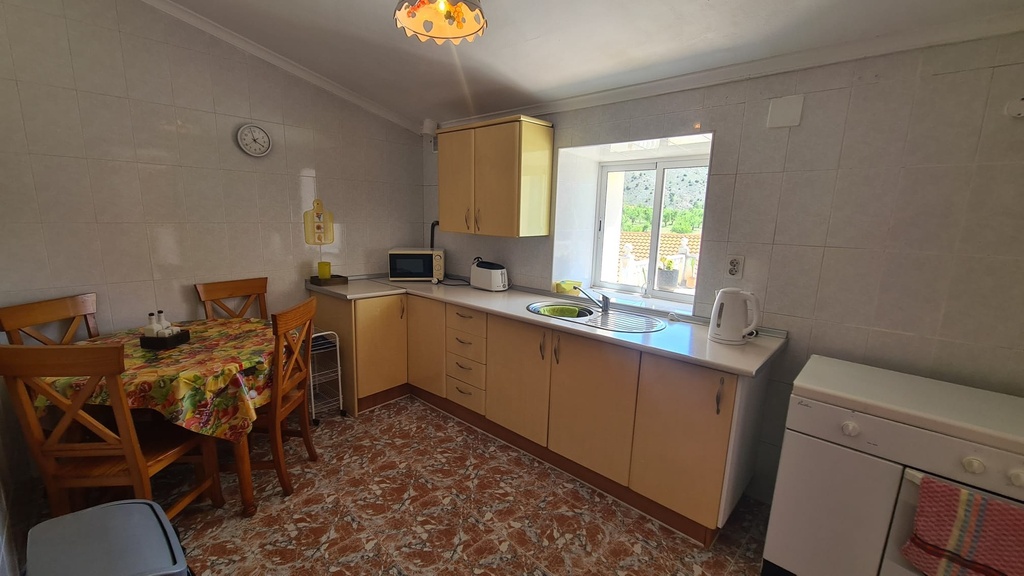 Prachtig Herenhuis te Koop in El Margen, Oria