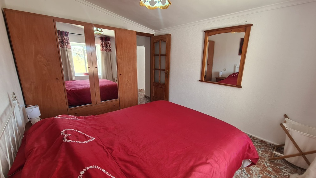 Prachtig Herenhuis te Koop in El Margen, Oria
