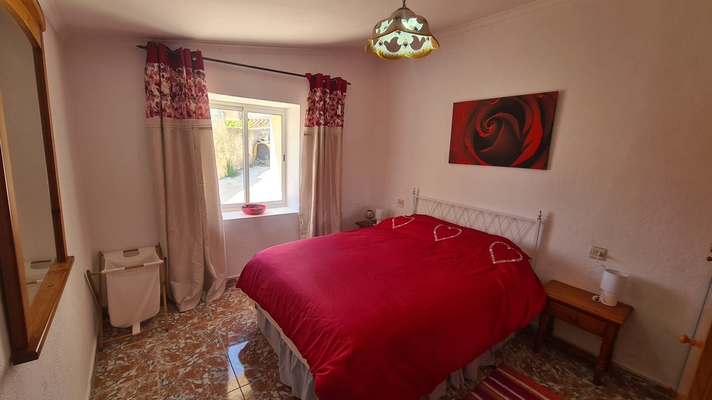 Prachtig Herenhuis te Koop in El Margen, Oria