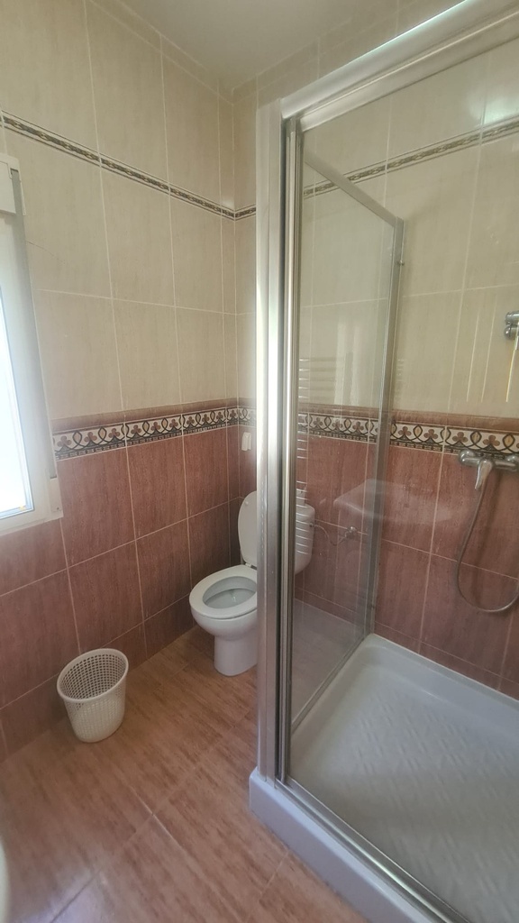 Landelijk Villa met 3 Slaapkamers, 1 Badkamer Te Koop in El Margen, Oria