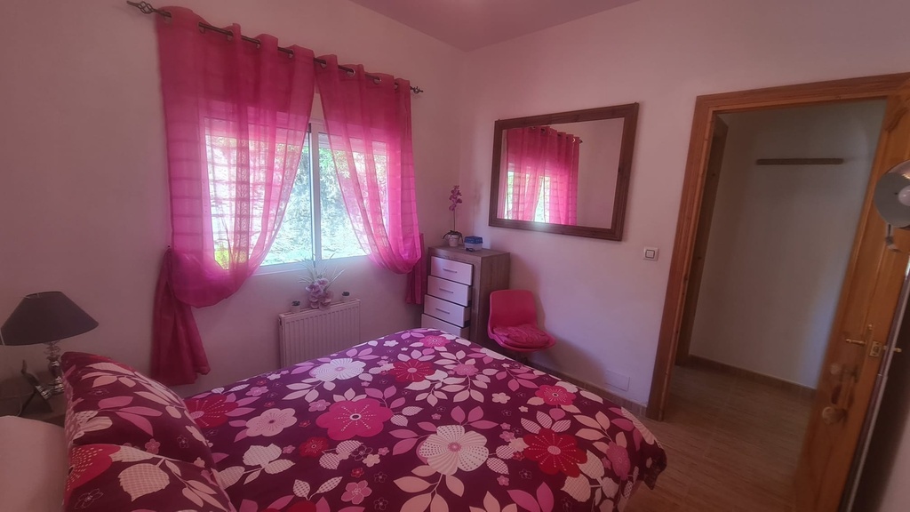 Landelijk Villa met 3 Slaapkamers, 1 Badkamer Te Koop in El Margen, Oria