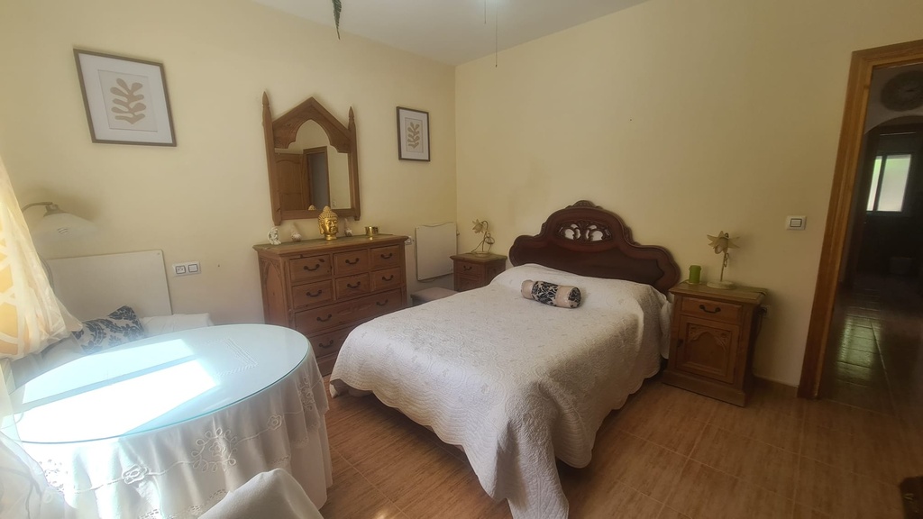 Landelijk Villa met 3 Slaapkamers, 1 Badkamer Te Koop in El Margen, Oria