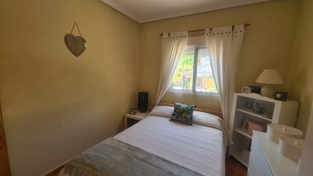 Landelijk villa met 3 slaapkamers en 1 badkamer te koop in El Margen, Oria, Almería