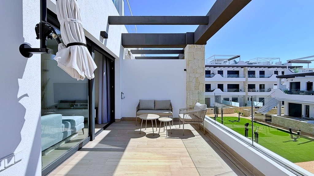 Penthouse te koop in Orihuela Costa