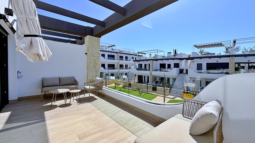 Penthouse te koop in Orihuela Costa